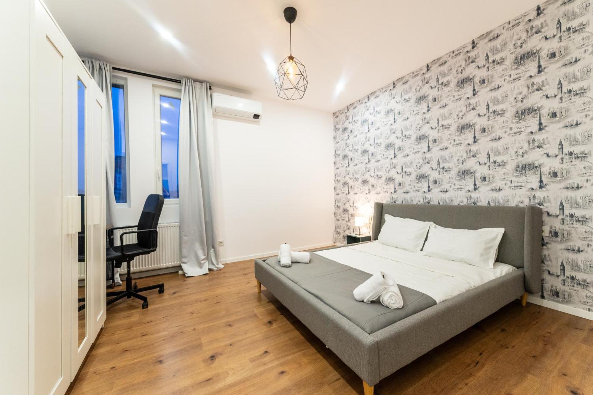 Ultracentral Spacious Apartment 4Br Bucharest Luaran gambar