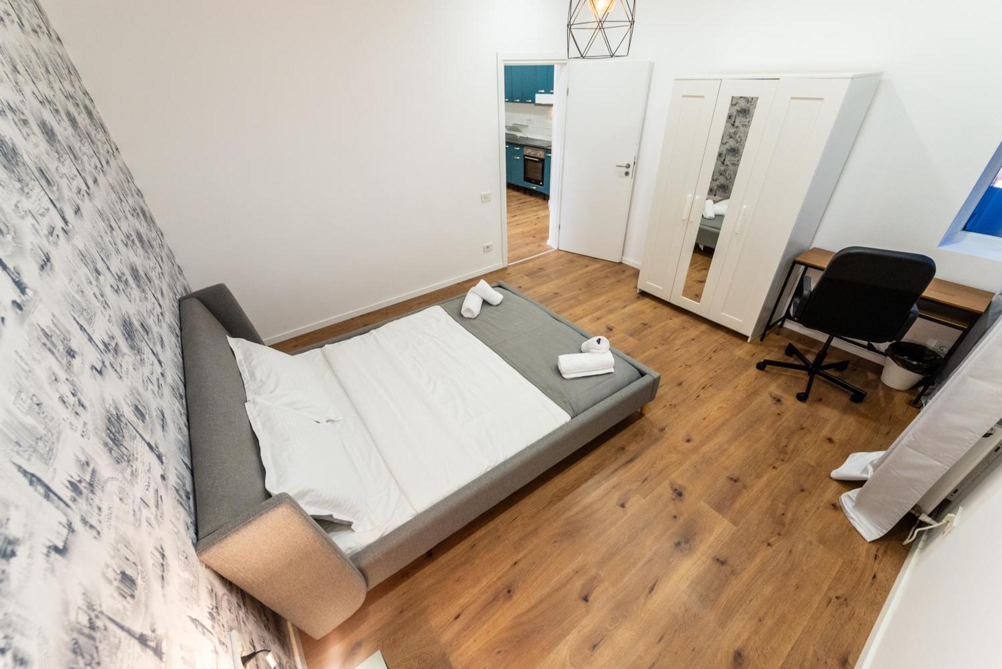 Ultracentral Spacious Apartment 4Br Bucharest Luaran gambar