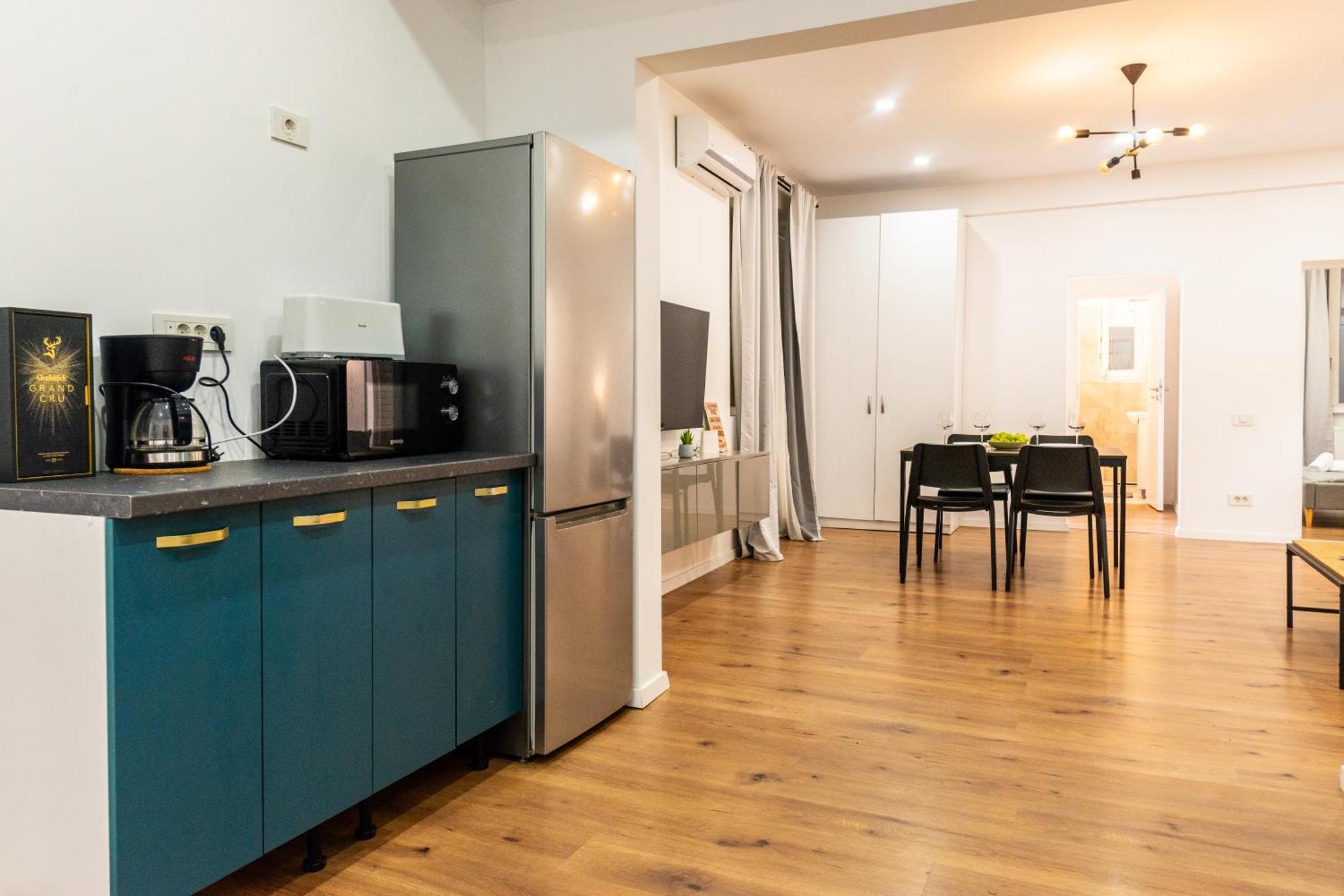 Ultracentral Spacious Apartment 4Br Bucharest Luaran gambar