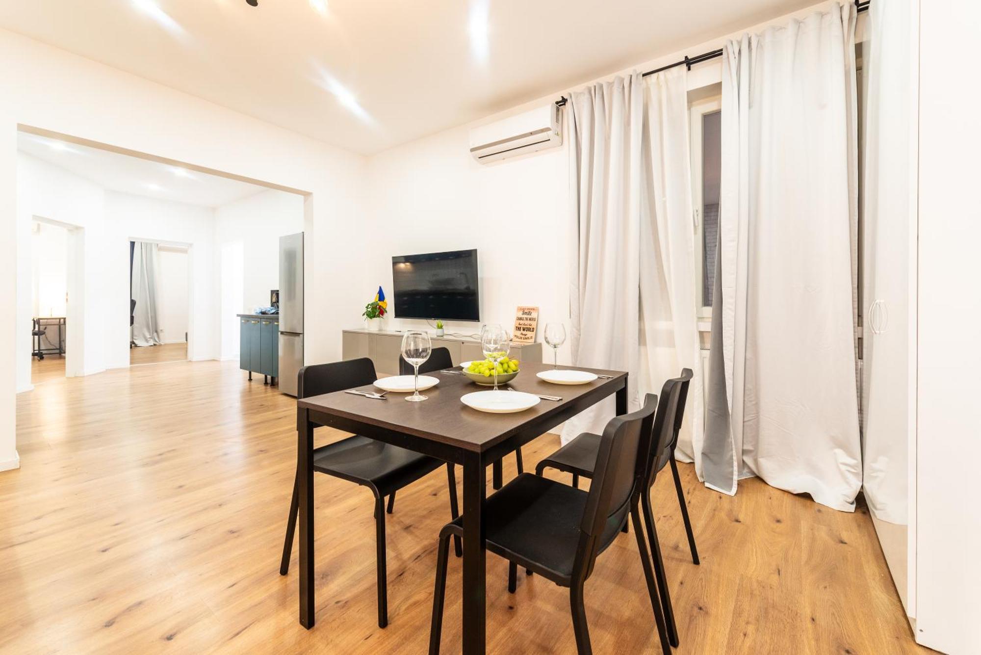 Ultracentral Spacious Apartment 4Br Bucharest Luaran gambar