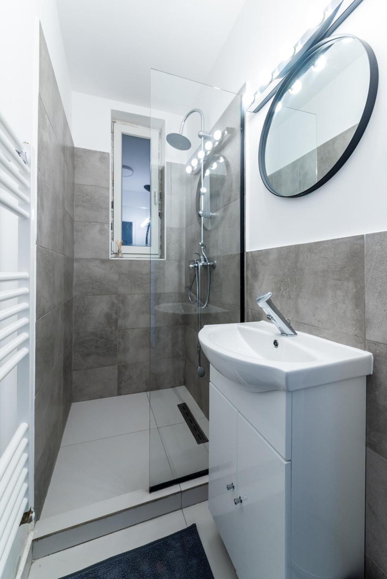 Ultracentral Spacious Apartment 4Br Bucharest Luaran gambar
