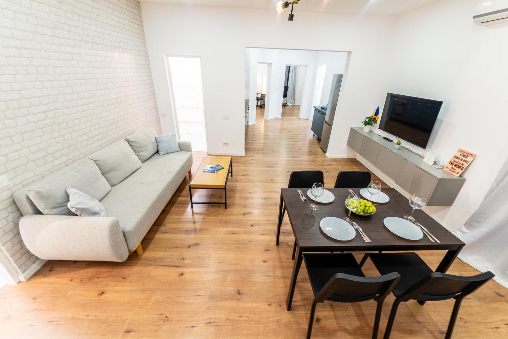 Ultracentral Spacious Apartment 4Br Bucharest Luaran gambar