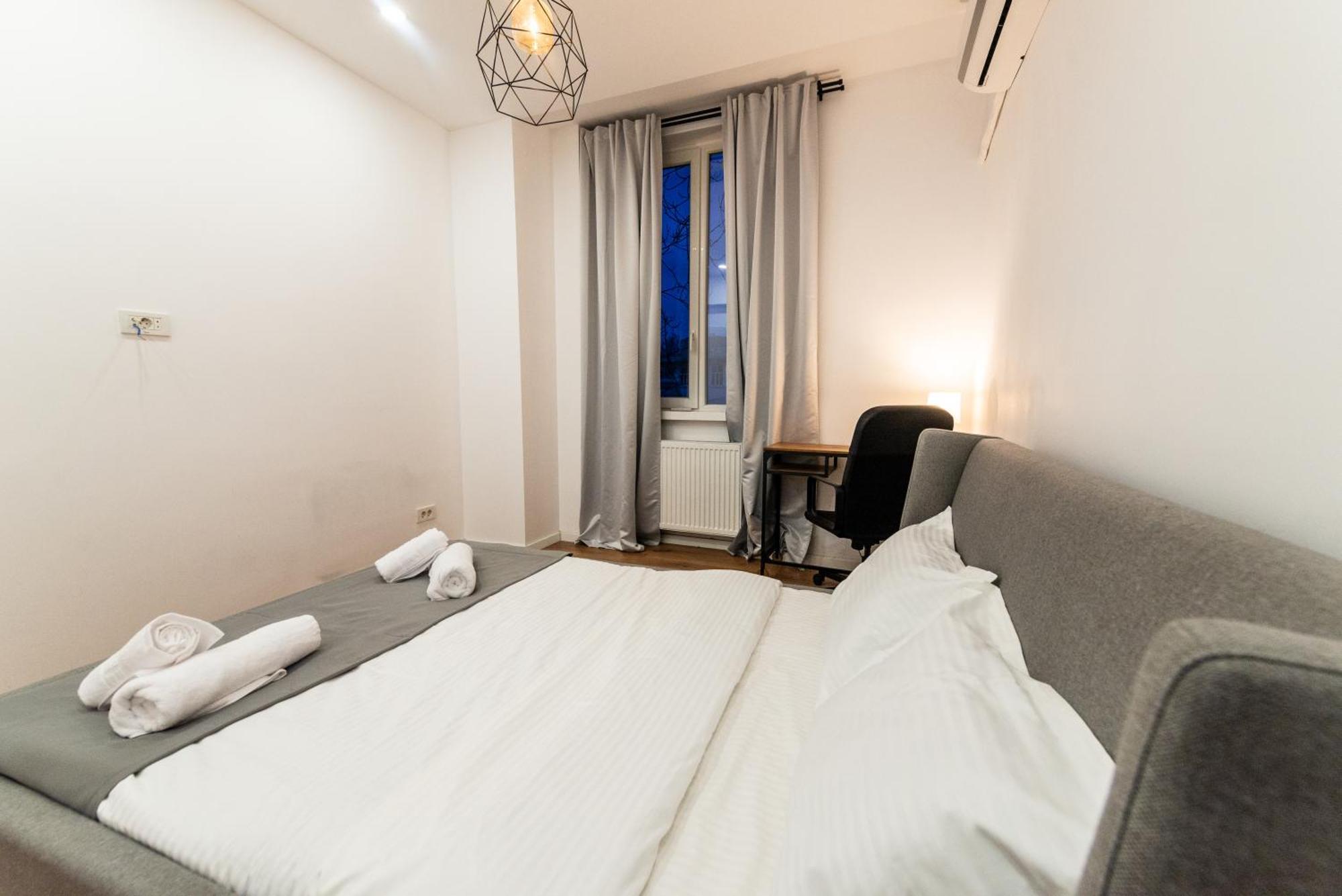 Ultracentral Spacious Apartment 4Br Bucharest Luaran gambar